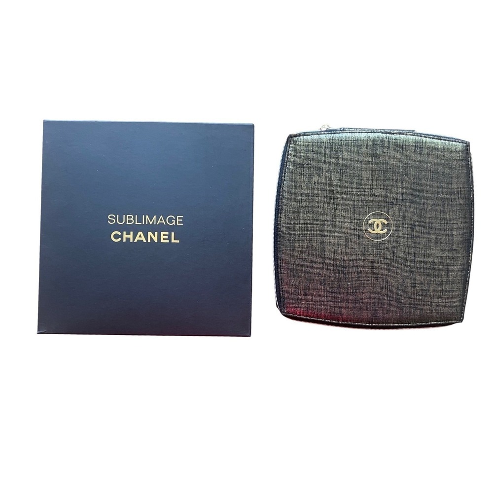 Chanel Gold & Black Sublimage Hard Zippered Jewelry Cosmetic Skincare Case - Picture 7 of 8